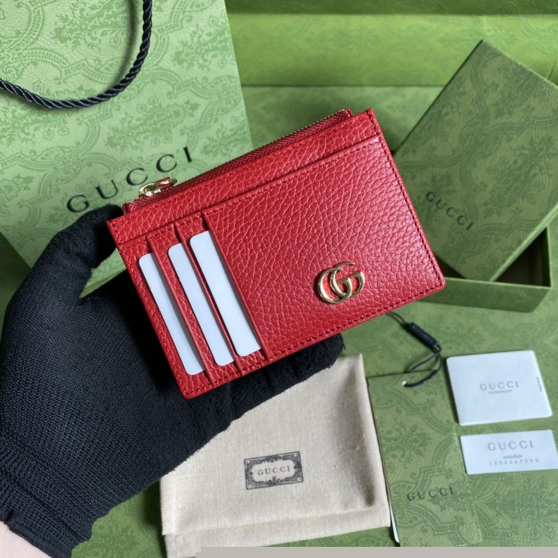 G*u*i wallets & purse